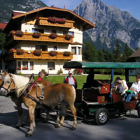 Hotel-Garni Weidacherhof Leutasch Exteriör bild