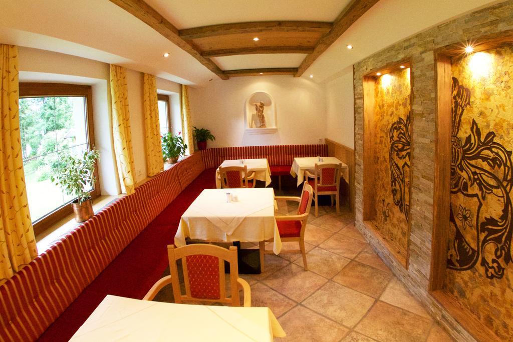 Hotel-Garni Weidacherhof Leutasch Exteriör bild