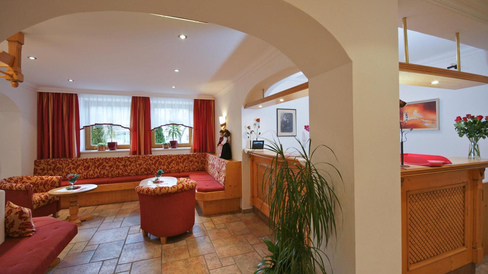 Hotel-Garni Weidacherhof Leutasch Exteriör bild